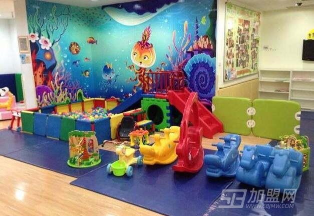 福贝贝婴幼儿教育