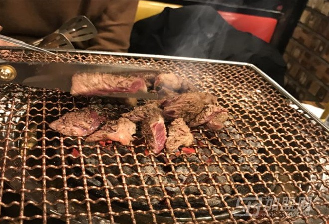 小泥炉炭火烤肉