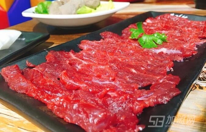 潮牛庄园鲜牛肉火锅