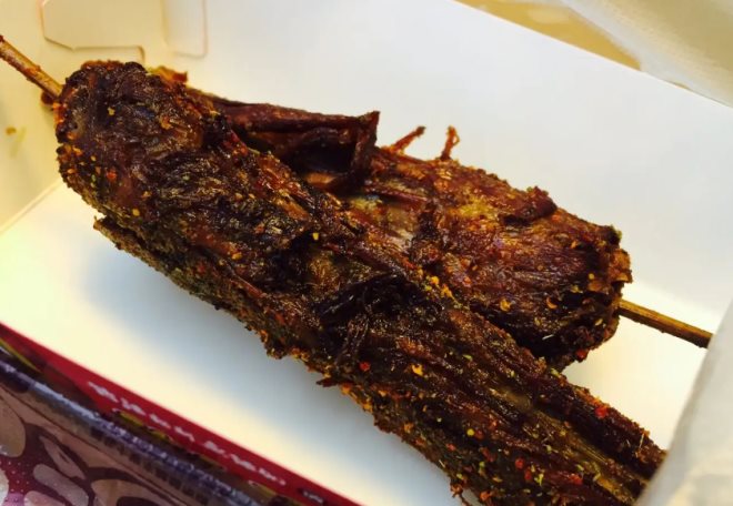 正烧记烤鸭脖