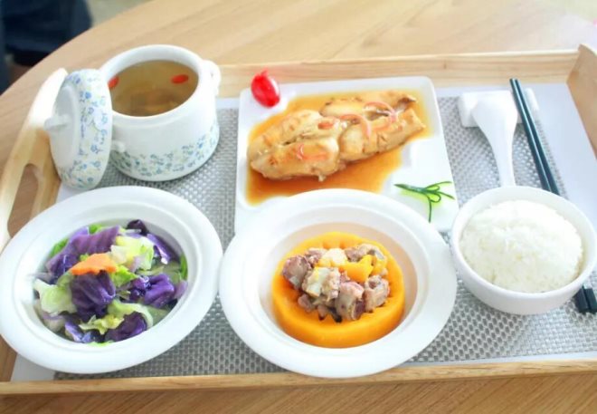 广和月子餐