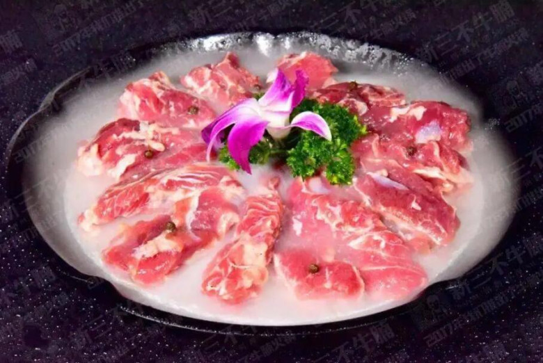 三不牛腩火锅加盟