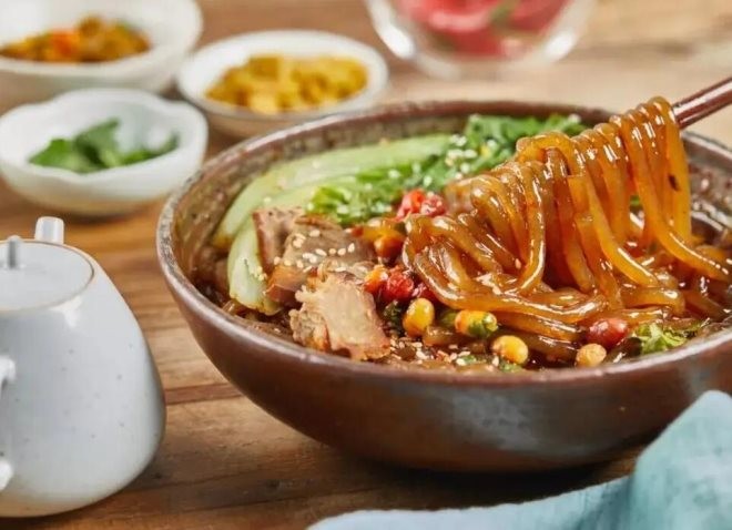 重庆华飞四季旺酸辣粉
