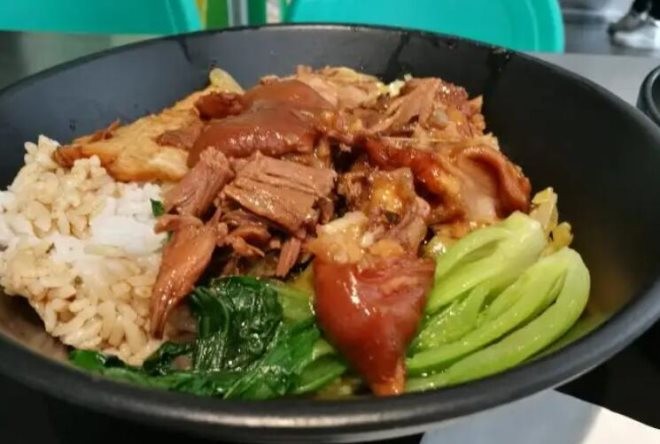 槑卤猪脚饭
