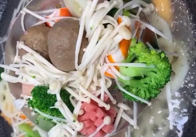 留庆闲麻辣捞烫