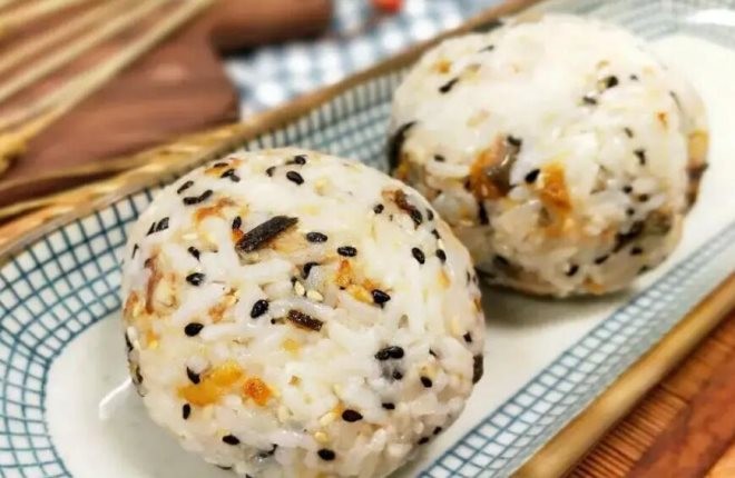 牛牛家馄饨饭团