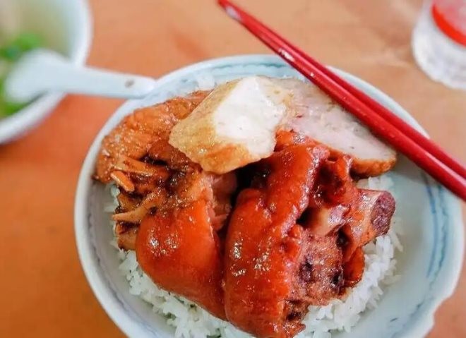 你的蹄儿猪脚饭