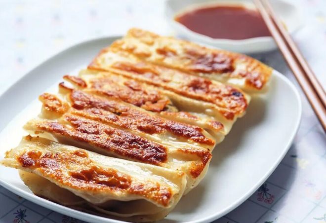 台门里招牌牛肉粉锅贴