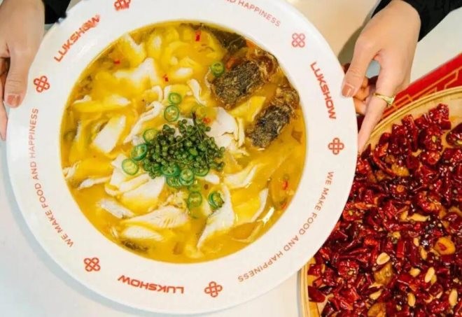 禄鼎记酸菜鱼米饭