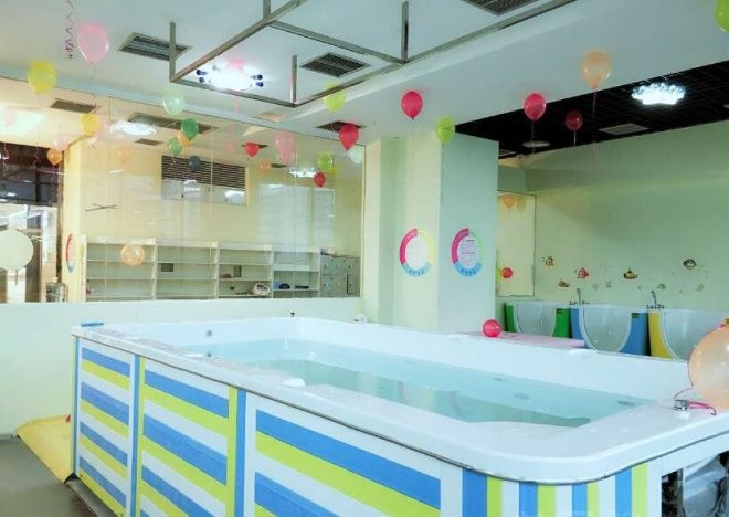 香港KAYI婴儿游泳馆