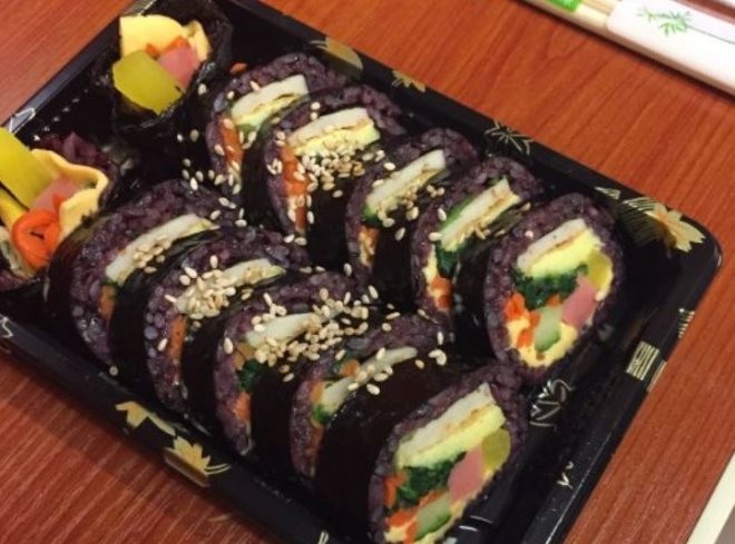广州阿泽西紫菜包饭