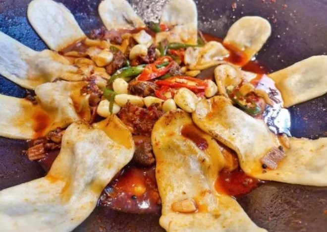 宋小七石锅鸡米饭