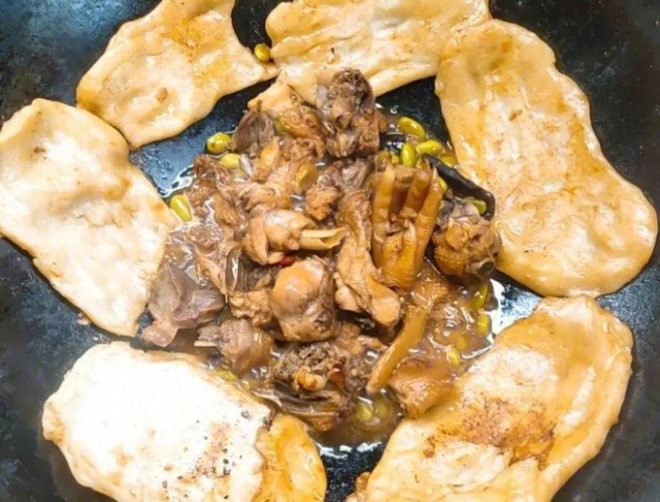 宋小七石锅鸡米饭