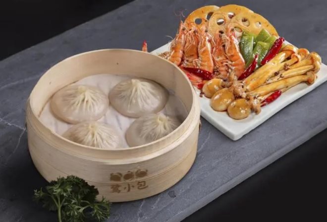鹭小包海鲜小笼包