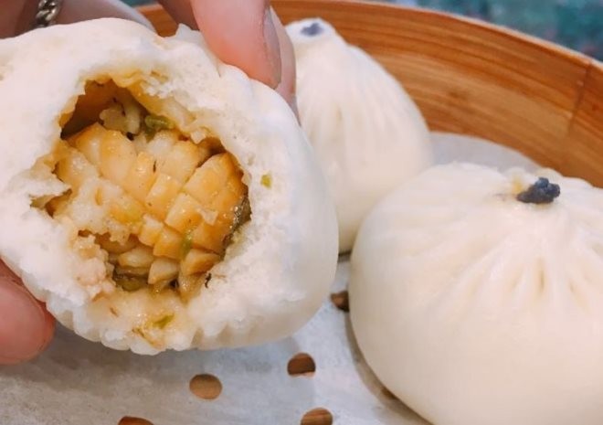 鹭小包海鲜小笼包