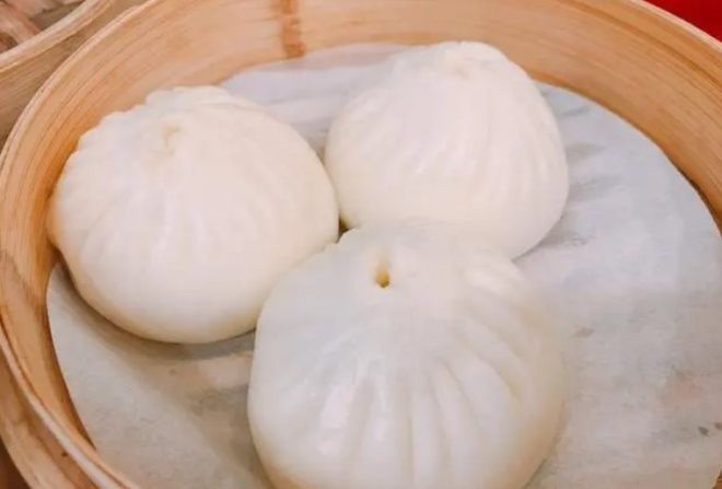 鹭小包海鲜小笼包