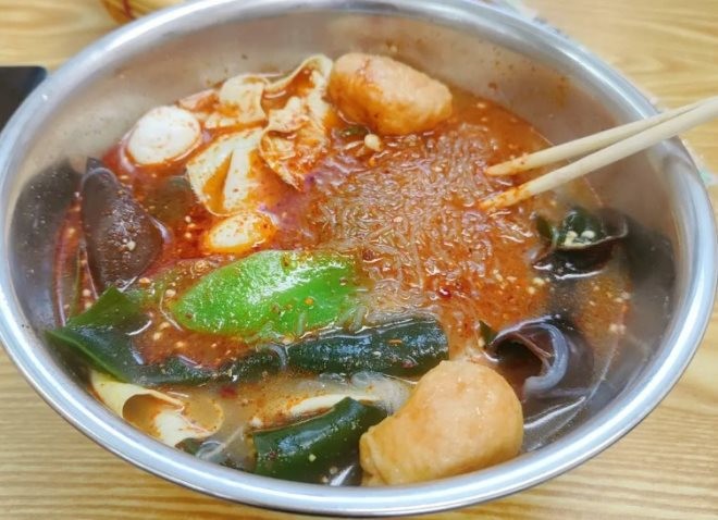 湖北栾记麻辣烫
