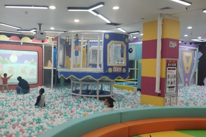 恐龙爱迪儿童乐园
