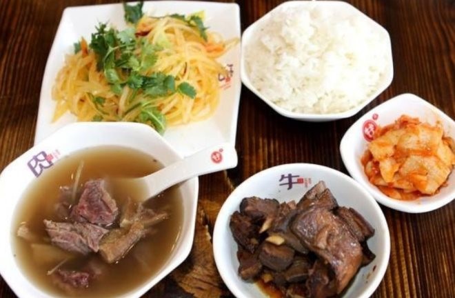 牛肉传中式快餐