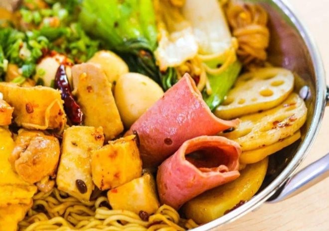 喜辣妹靓汤麻辣烫