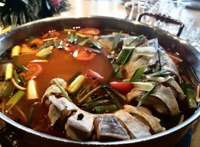 亮欢寨酸汤鱼