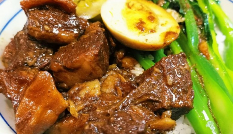 谢记牧场牛腩饭
