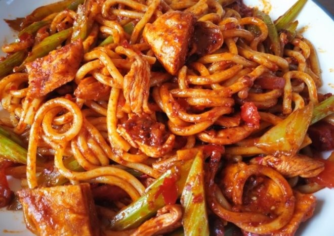疆料新疆炒米粉