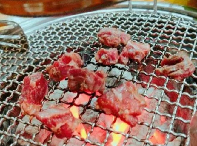 乐山炭火烤肉