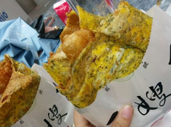 二嫂子煎饼果子