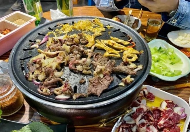 伍忠黄家烤肉