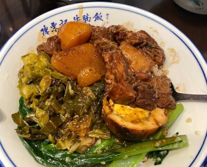 陈栗记牛腩饭