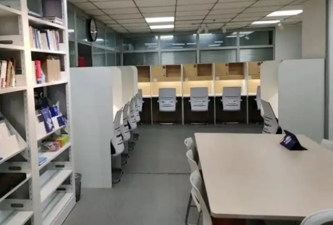 人工智能教育自习室