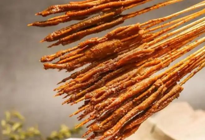 妍同学秘制烤鸭肠