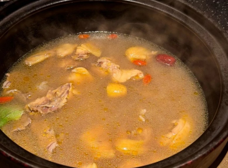 福禧鲜鸡汤火锅