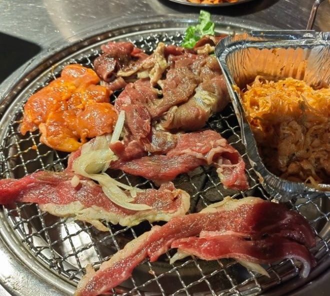 炭火烤肉店