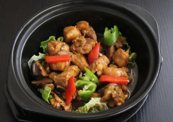 缕缕香黄焖鸡米饭