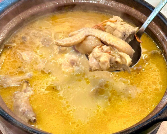 鲜看锅里打边炉