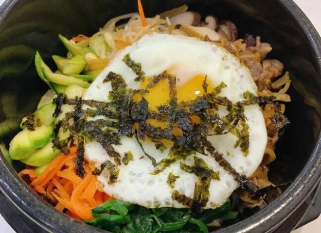小野人拌饭