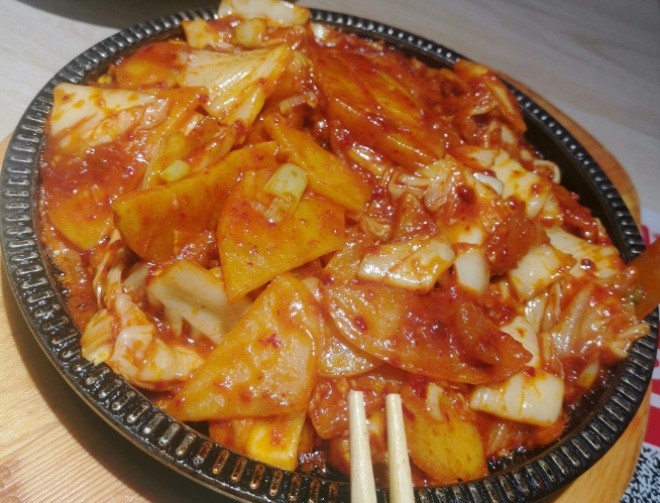 合易泓拌饭