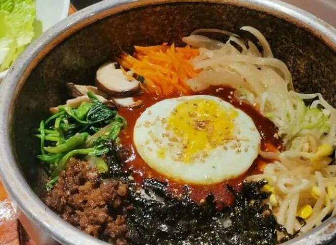 小野人拌饭