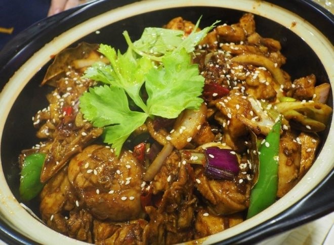 初味雞煲