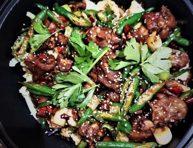 强记鸡煲王