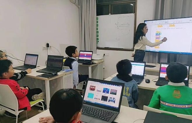 寻光少儿编程