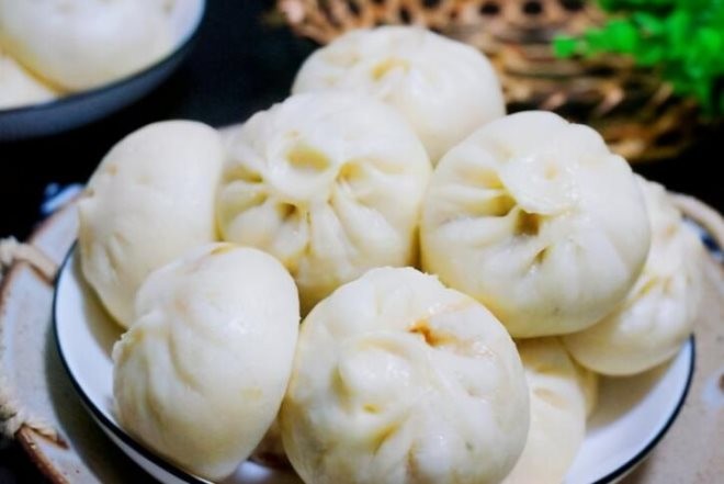 包子店