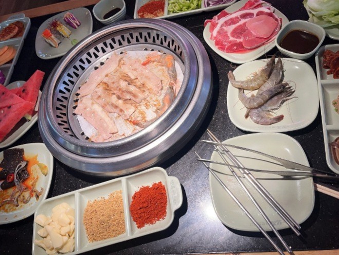 梨花自助烤肉