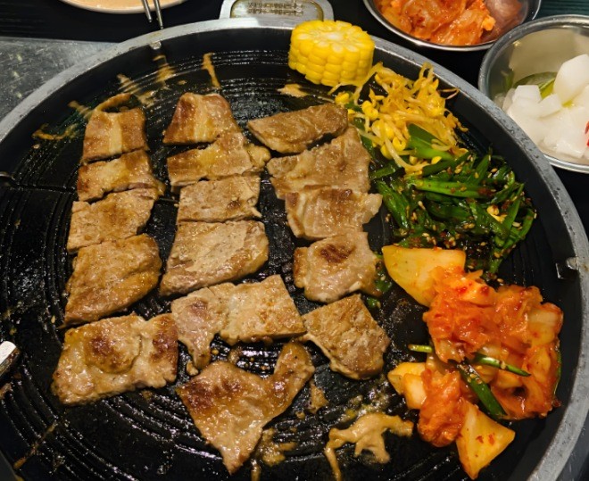 肉惑烤肉