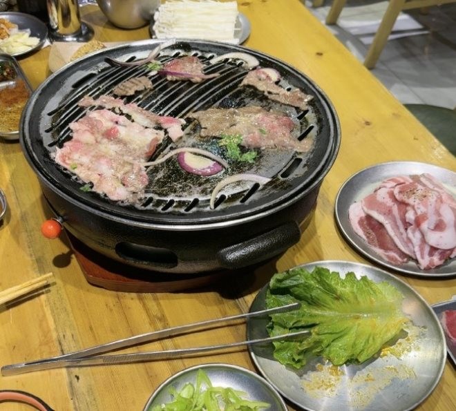 肉惑烤肉