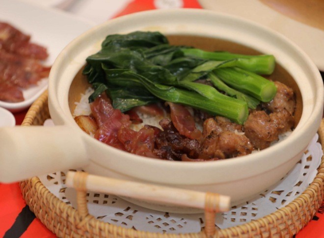萬(wàn)家煲新派煲仔飯