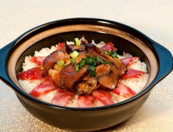萬(wàn)家煲新派煲仔飯