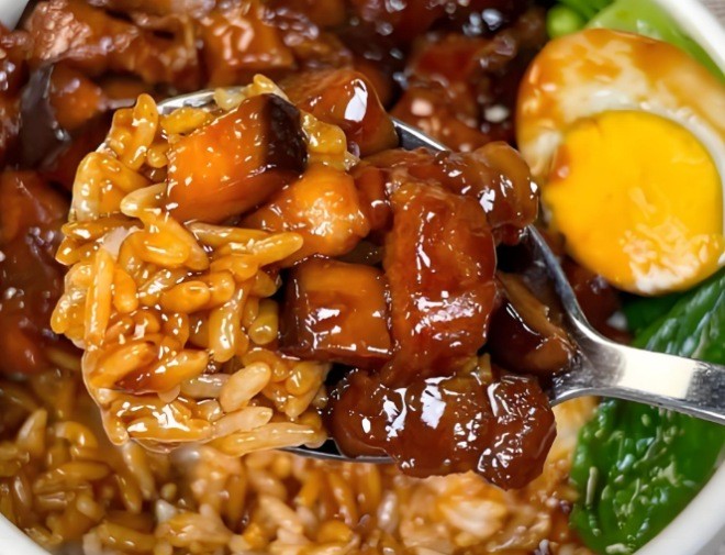 食全食美卤肉饭